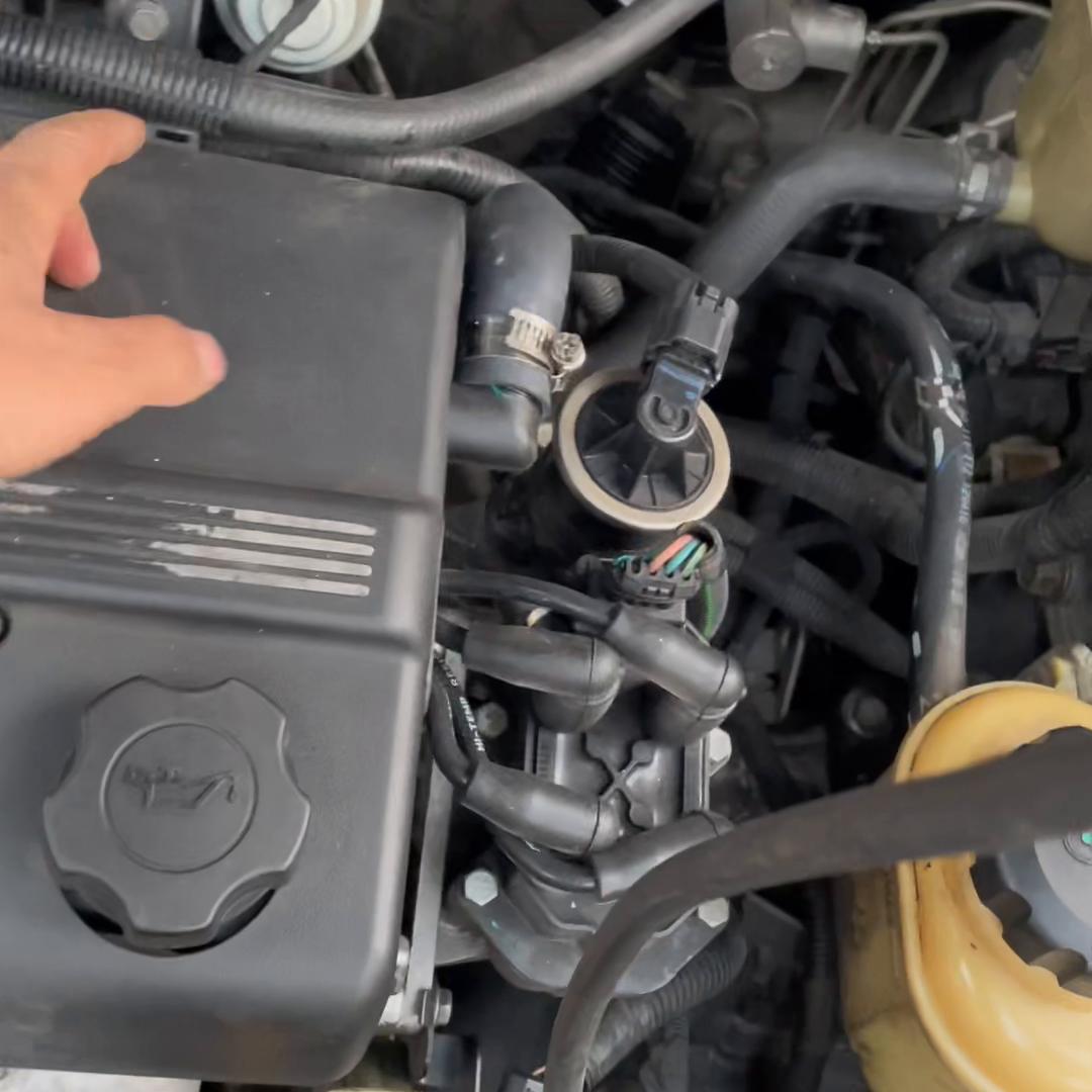 老款凯越1.6，怠速不稳，熄火，需要注意冷车热车的数据...