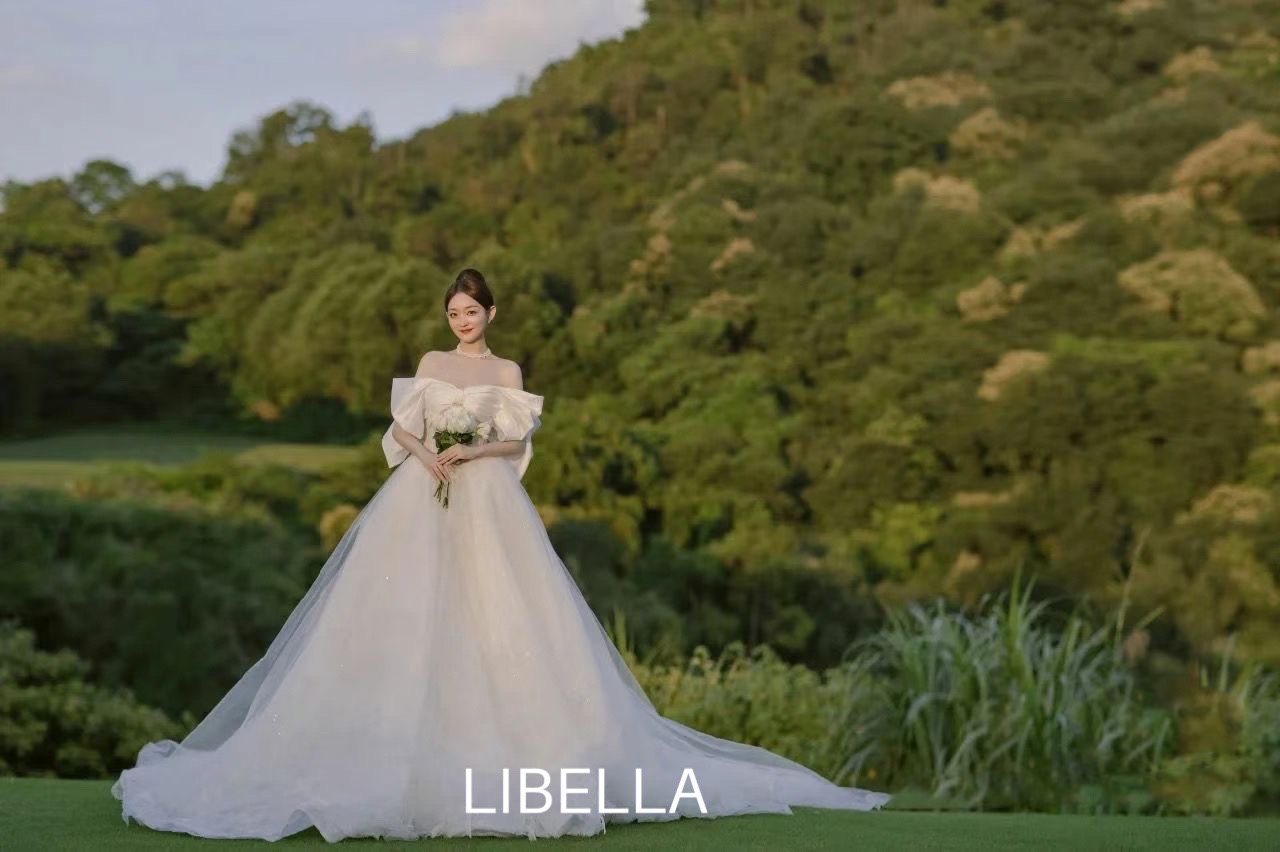 哪些实体店可以买敬酒服,成都买敬酒服实体店