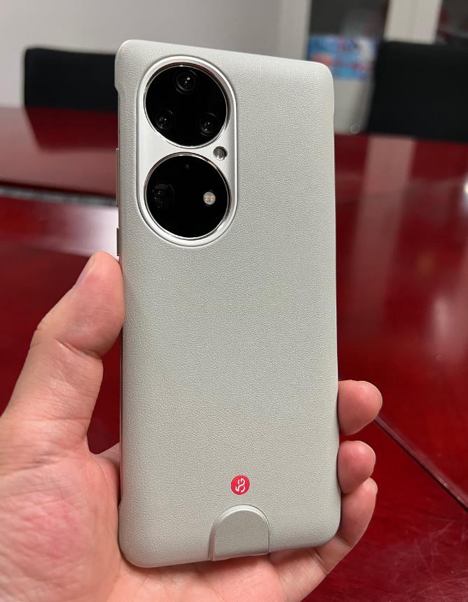 华为p50pro3299元,华为p50pro麒麟版套上5g壳感受