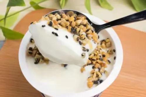 生牛乳大于95%的酸奶品牌,哪些是合格的真酸奶