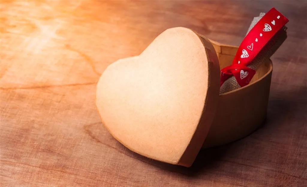 心形满天星壁纸,心形壁纸风景治愈