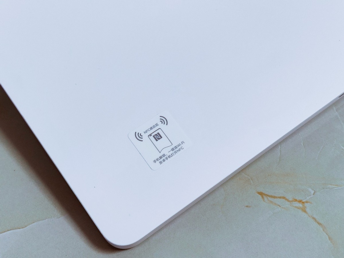 荣耀4路由器对比荣耀4pro路由器,荣耀路由器4与荣耀路由器4pro对比