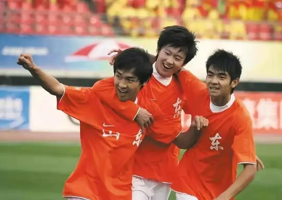 吴兴涵中超赛场,中超联赛吴兴涵