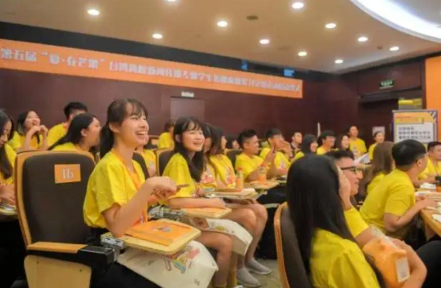 大陆女孩在台中：路过她的风景这里叫台湾