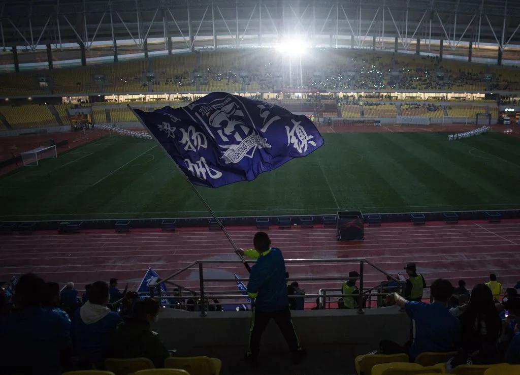 武汉三镇中甲夺冠历程,武汉三镇提前两轮冲超