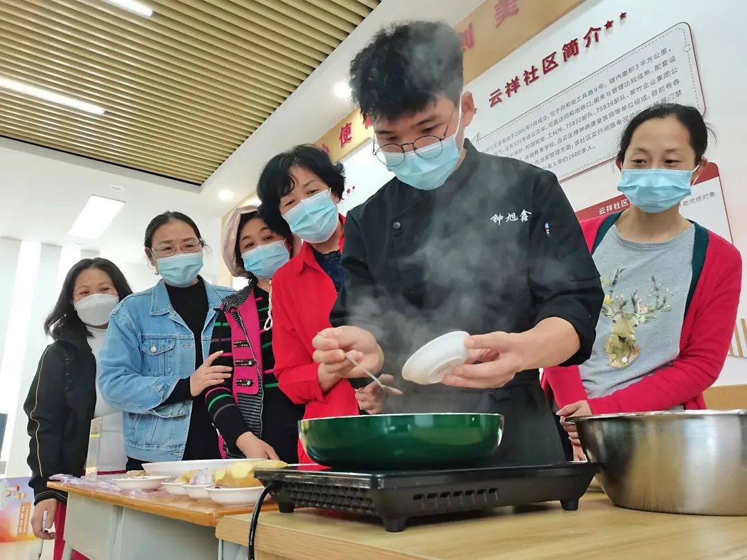 白云|同和街“粤菜师傅”教学进社区,街坊“粤学粤有味”