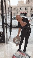 女生衣服上的字母含义,你知道衣服上的字什么意思吗