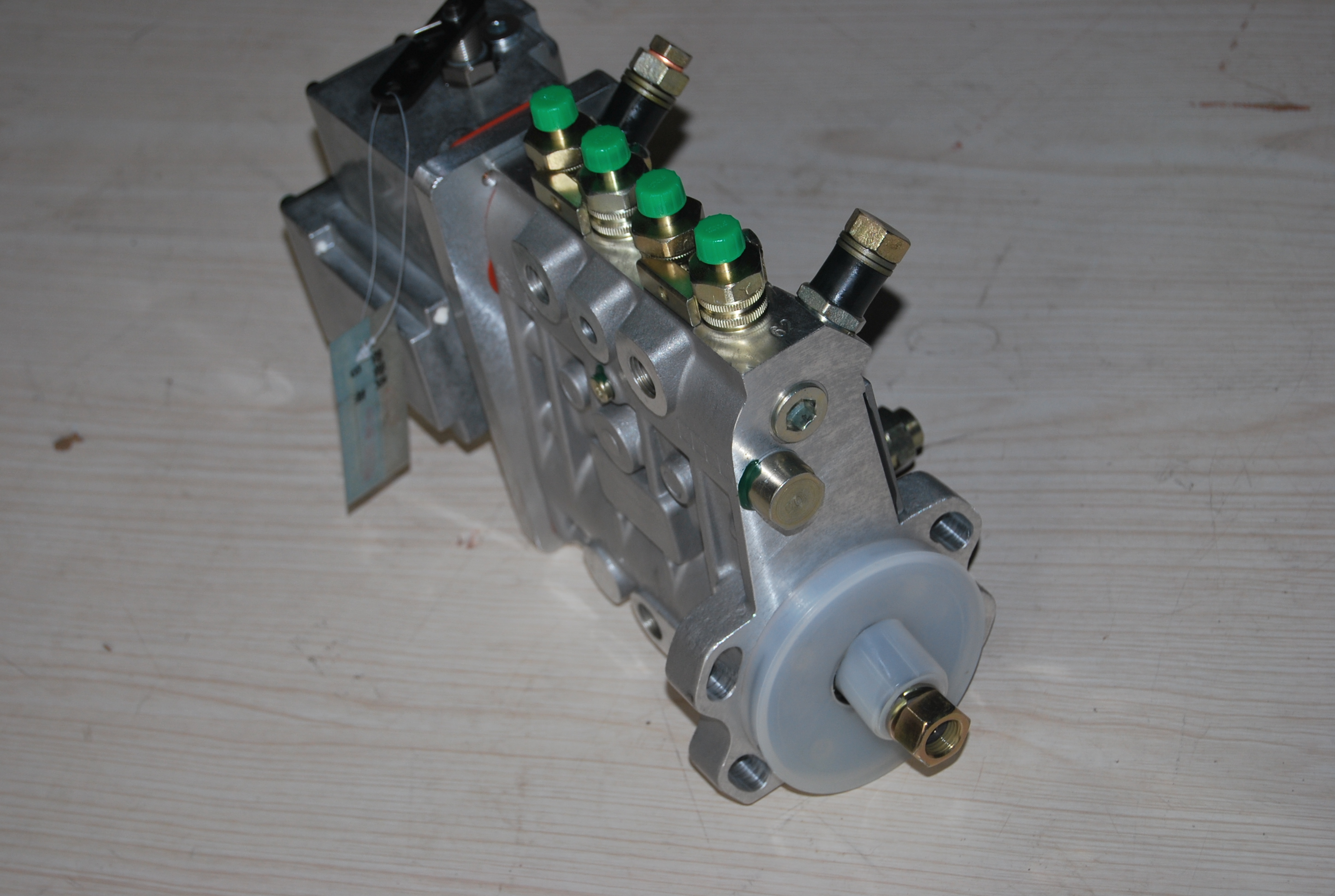 喷油泵熄火手柄失效维修图,喷油泵熄火开关坏了