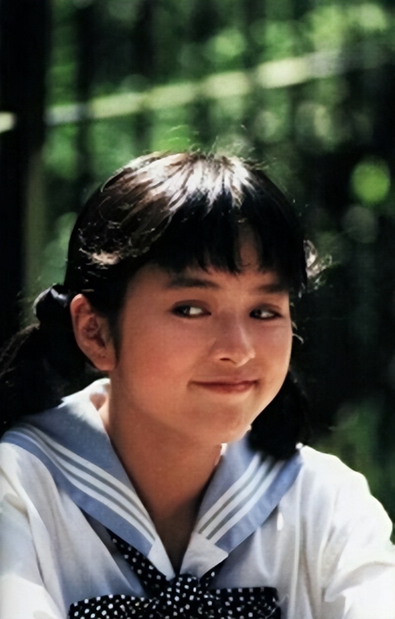 浪漫复古港风穿搭女,港风穿搭女复古时髦气质