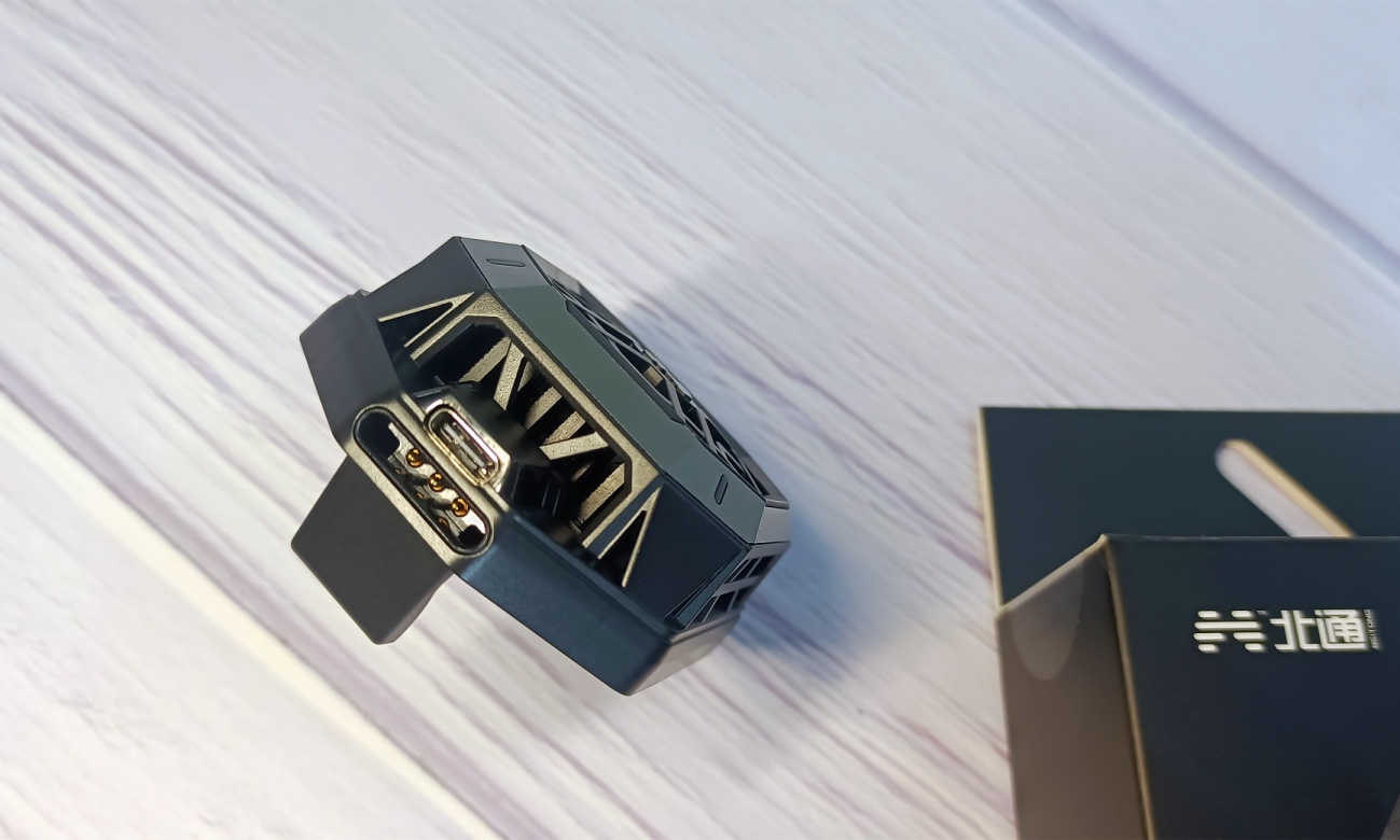 北通散热器千机寒拆解,北通冰魄散热器测评