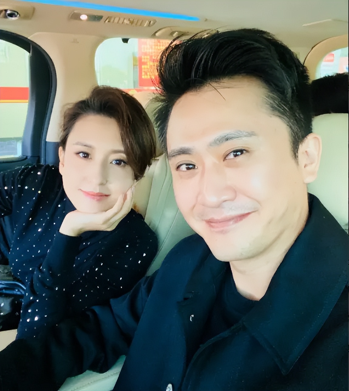 杨帆和妻子李枫哪年结的婚,杨帆妻子李枫简介