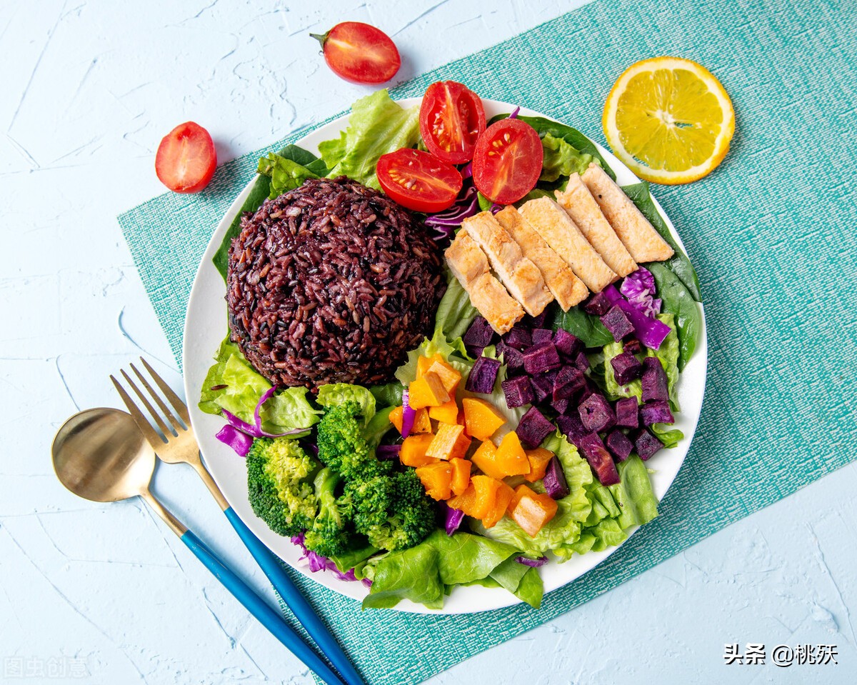 经期减肥方法躺着完整版,经期小秘密减肥