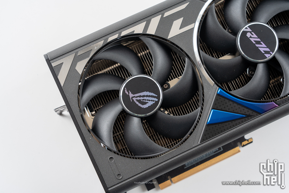 rog创世神装机视频,rog创世神细节