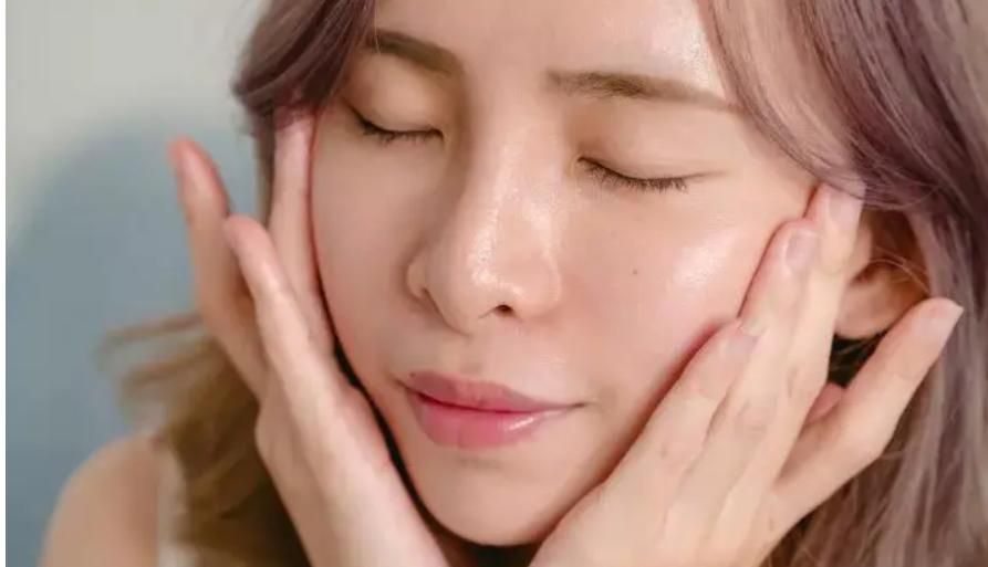 怎么样护肤暗黄皮会变白,黄皮用什么护肤品可以变白