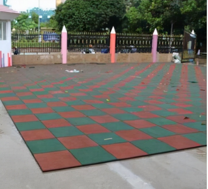 幼儿园专用塑胶地垫,幼儿园铺设的橡胶地垫