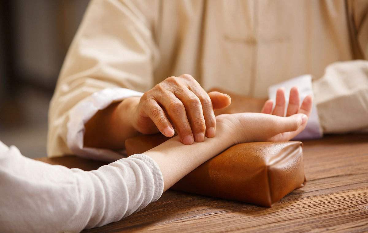 腰酸痛警惕癌症,腰部剧痛检查出癌症