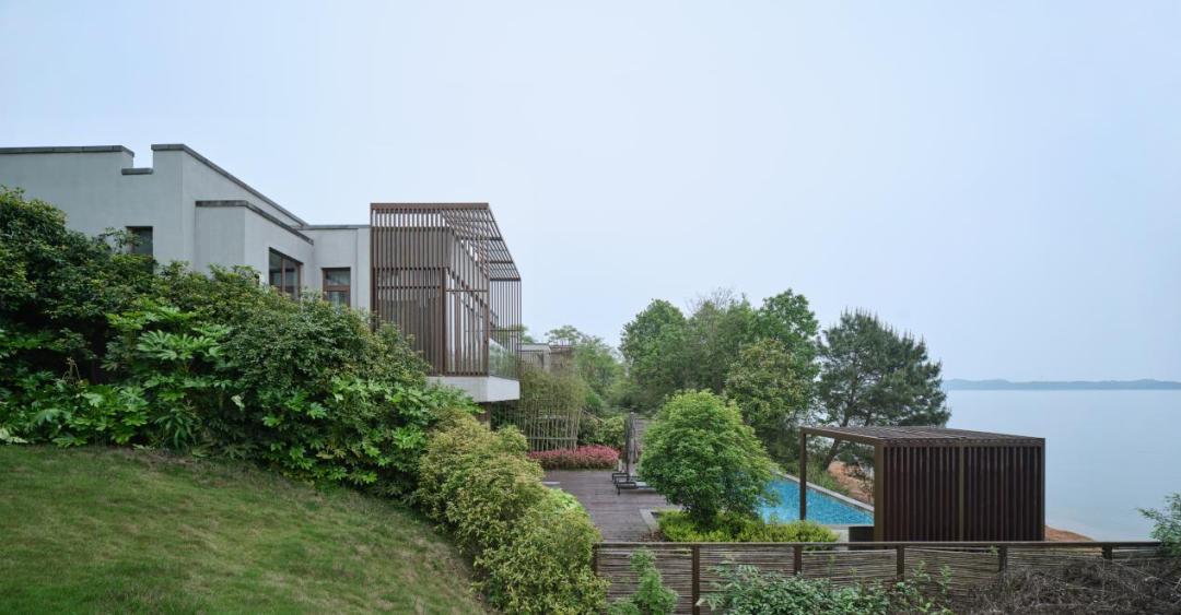 永修县庐山西海酒店,庐山西海希尔顿酒店