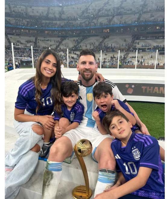 梅西患侏儒症动画,梅西侏儒症集锦