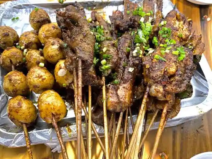 成都乐山美食哪里最正宗,四川乐山最正宗的美食