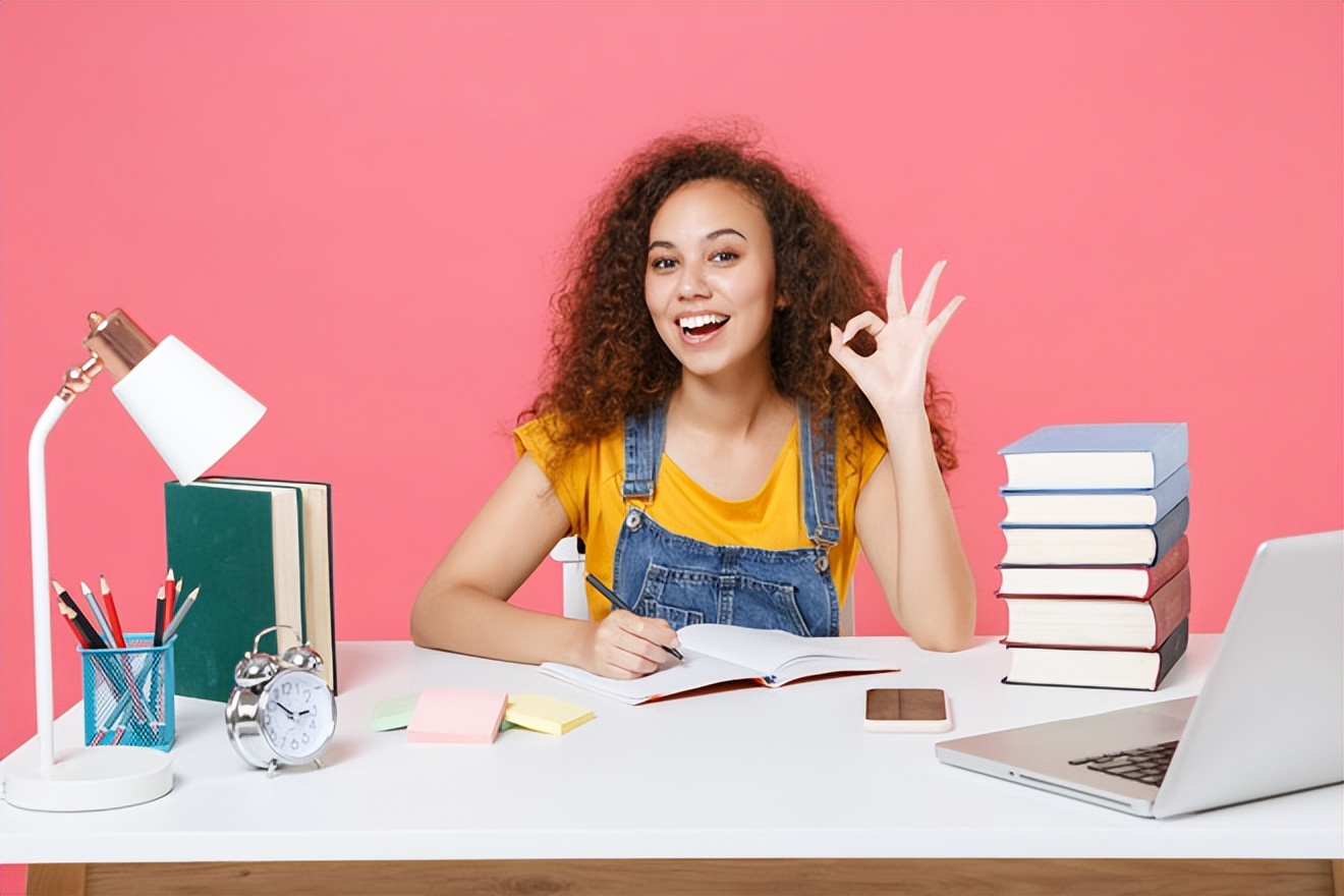 5月出生的人是什么命运女,5月出生的人是什么幸运色