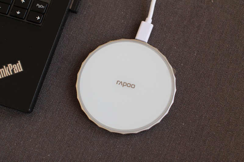 雷柏m700可充电无线鼠标,雷柏多模蓝牙鼠标怎么充电