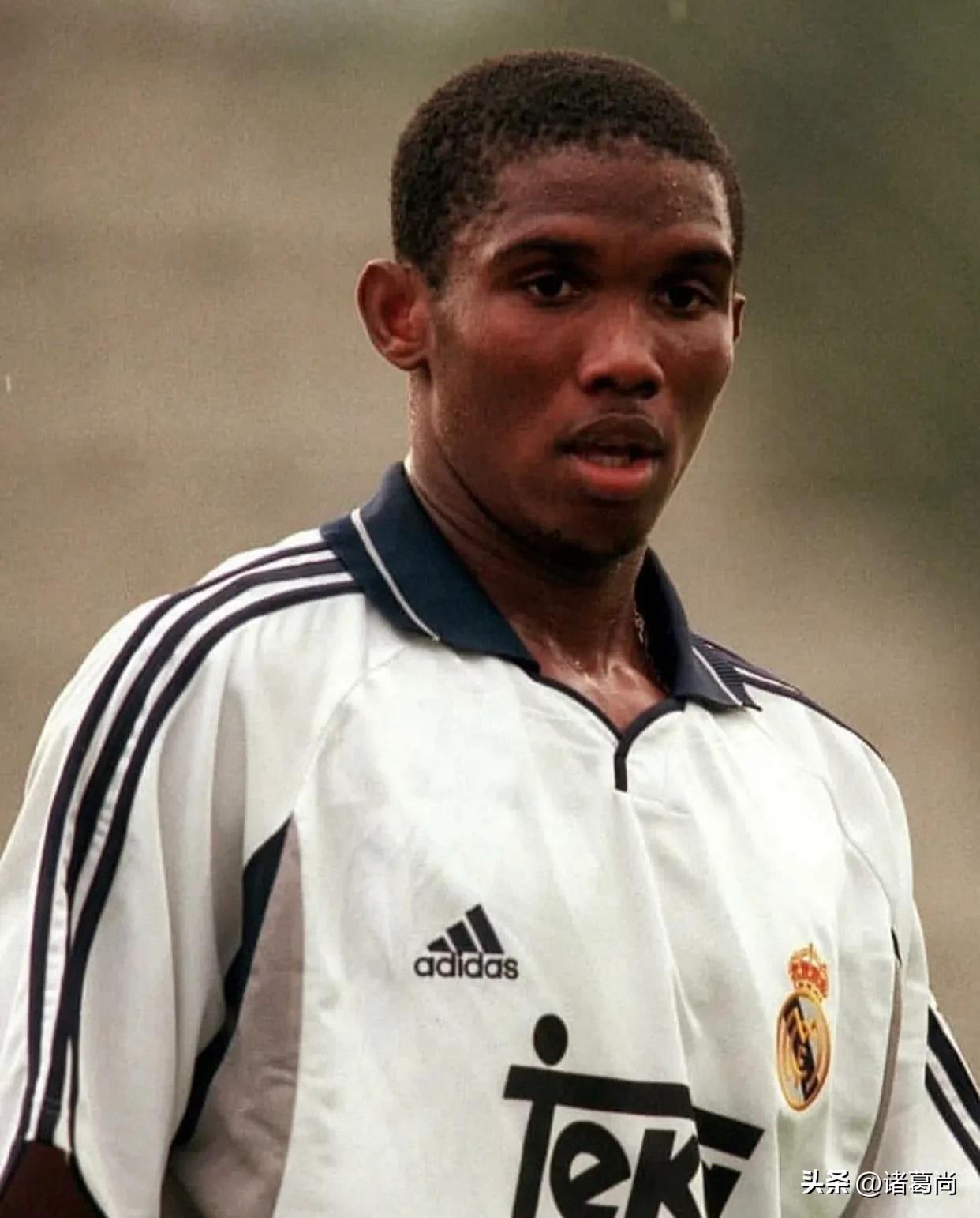 劳尔时期的皇家马德里阵容,翩翩少年衣服