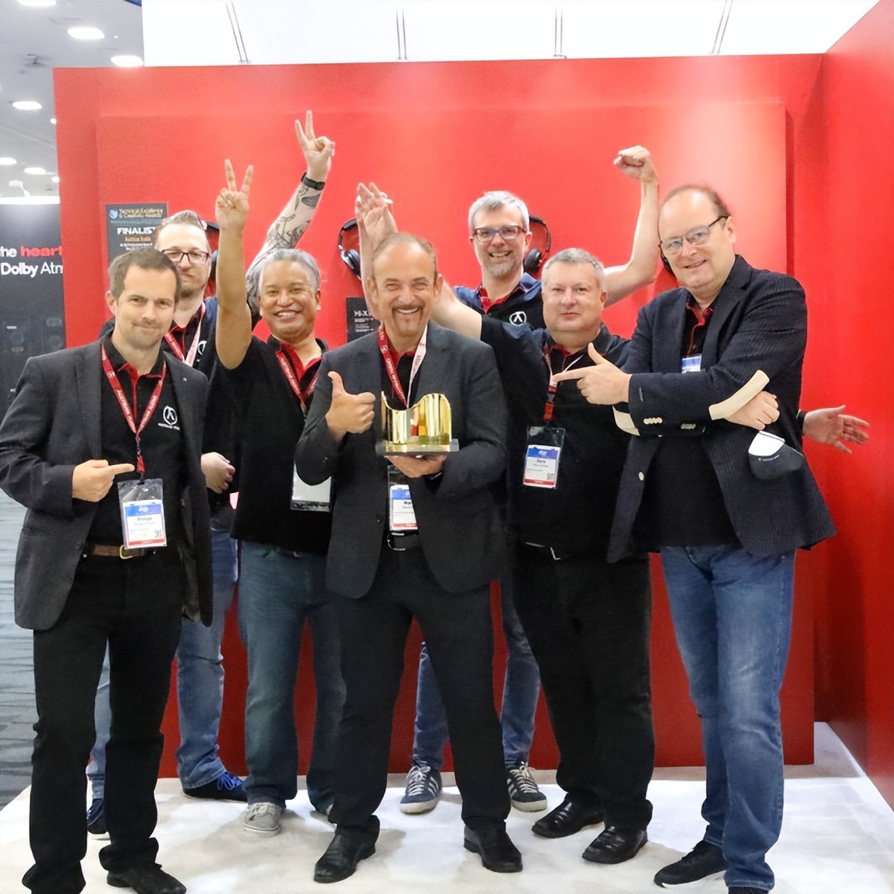 击败Apple！AUSTRIANAUDIO旗舰Hi-X65斩获NAMMTEC耳机类唯一大奖