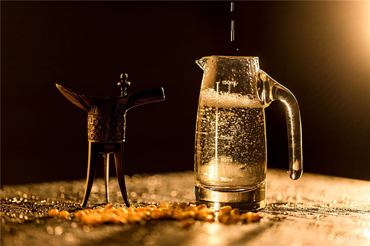 品一杯好酒享一刻惬意人生,人民小酒品评