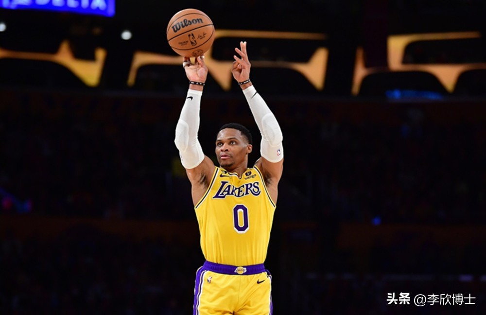 乔丹科比库里詹姆斯总决赛各拿多少分？欧文为什么交易背后的内幕