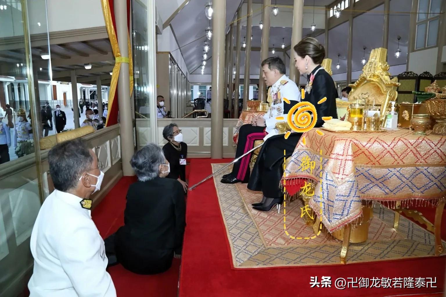 泰国国王夫妇主持“比萨德杰王子殿下”的火化仪式