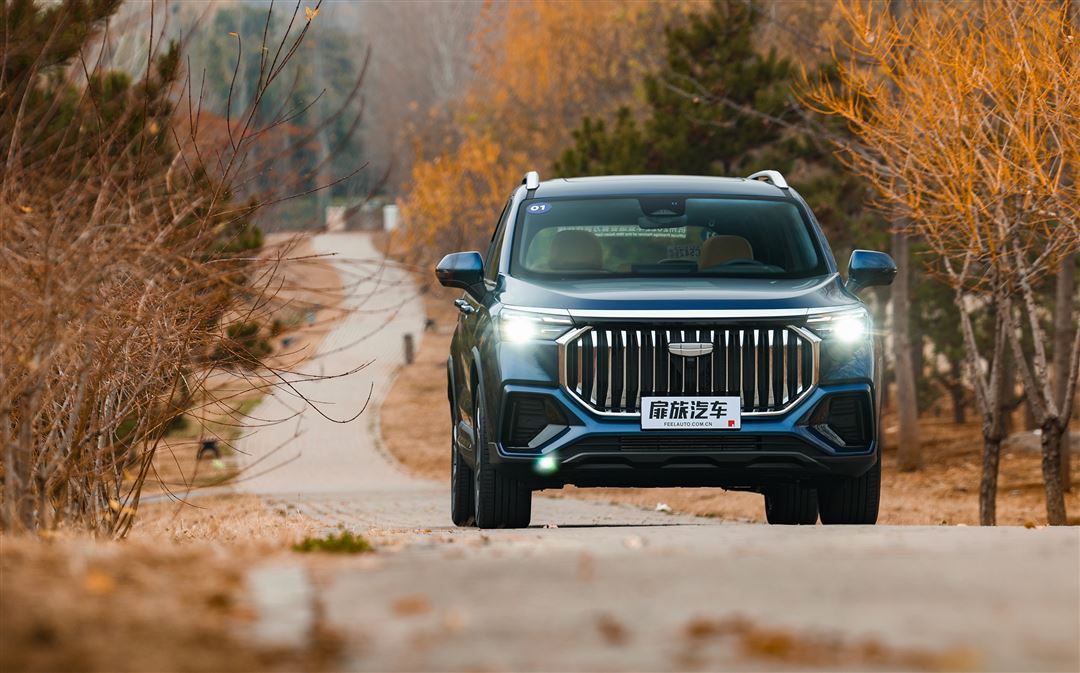 同价位最大的7座SUV！吉利豪越L上市售12.79万起