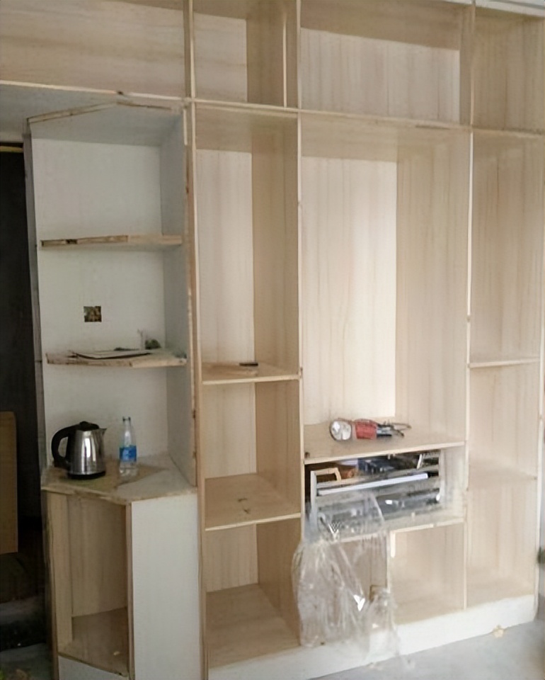 怀孕婆婆家装修房子,怀孕了婆婆在家装修房子