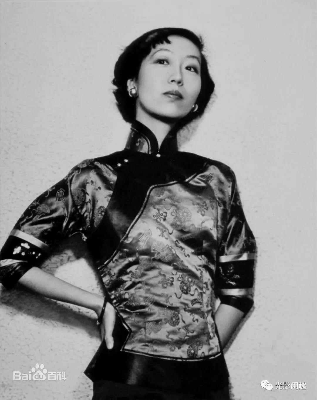 张爱玲倾城之恋的倾城指的是,张爱玲中篇小说倾城之恋