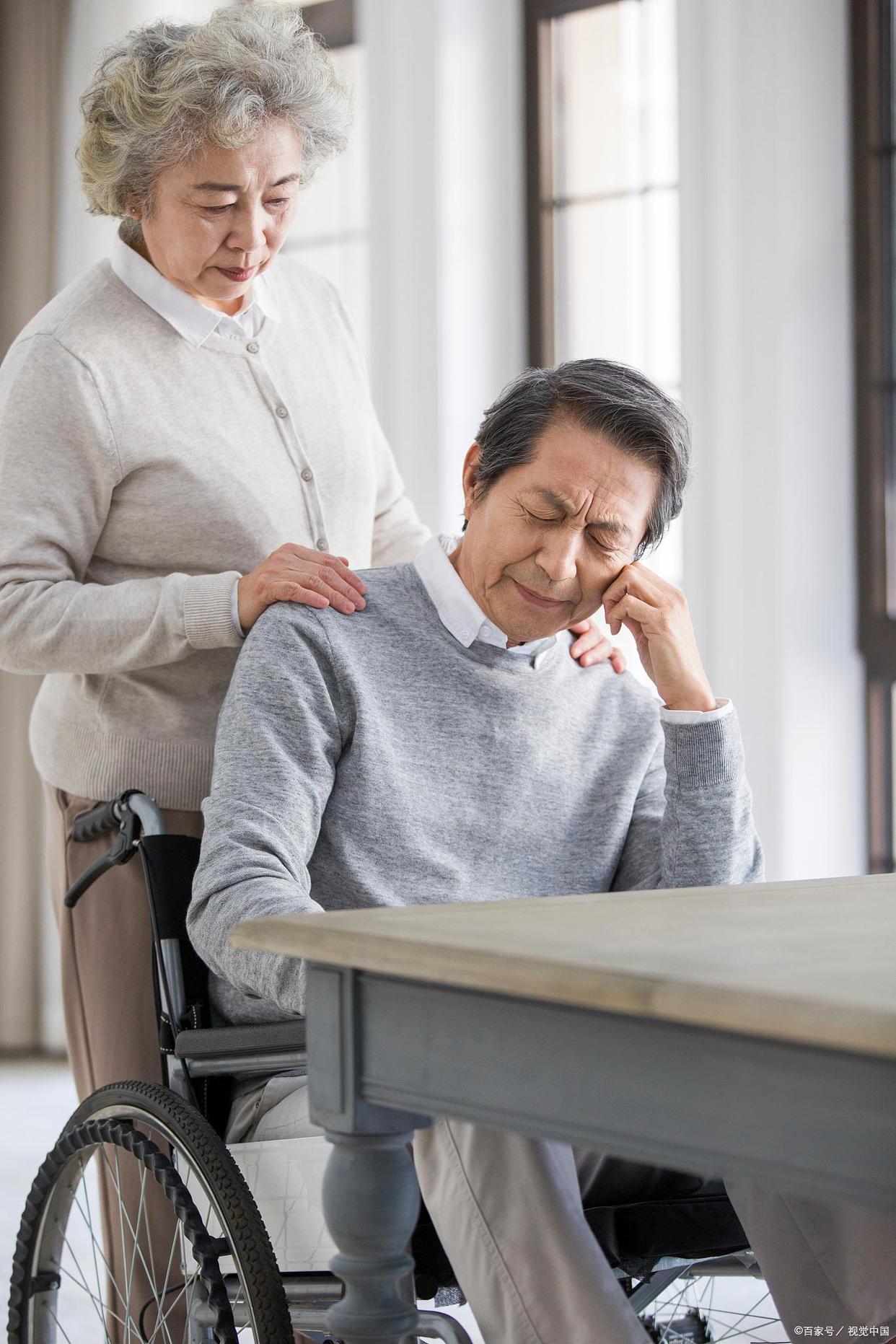 中风后遗症养血清脑颗粒,中风后遗症不用愁中医专家有独方