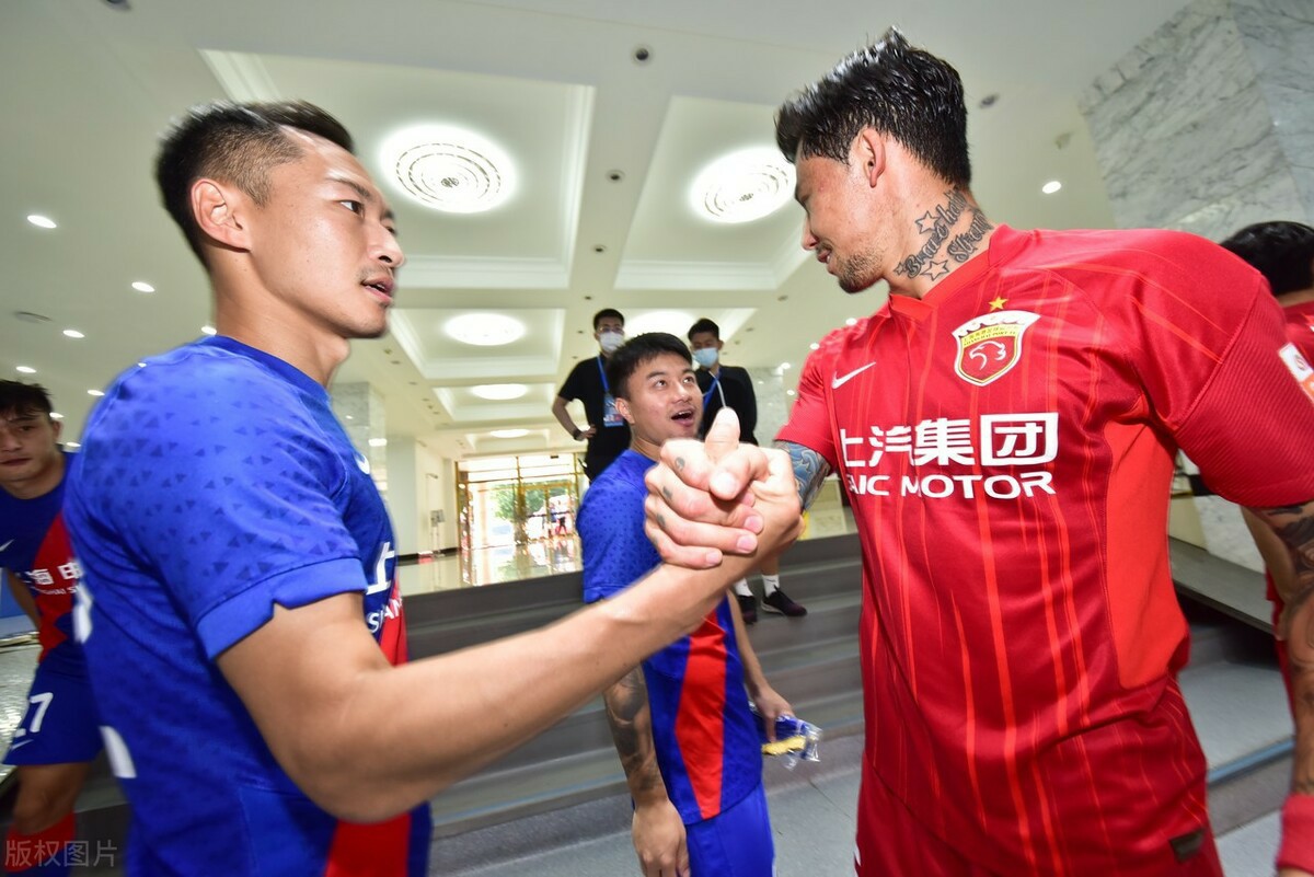 太意外！中超冠名费1亿，谁说中国联赛没市场，陈戌源终于想通了