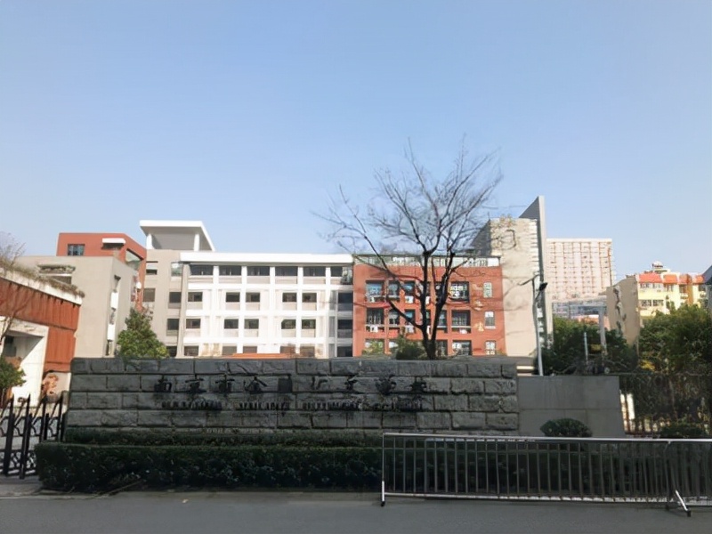 南京金陵学区房,南京金陵汇文初中排名