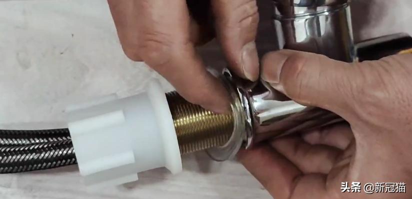 冷热两用的水龙头安装方法步骤,冷热两用水龙头咋安装