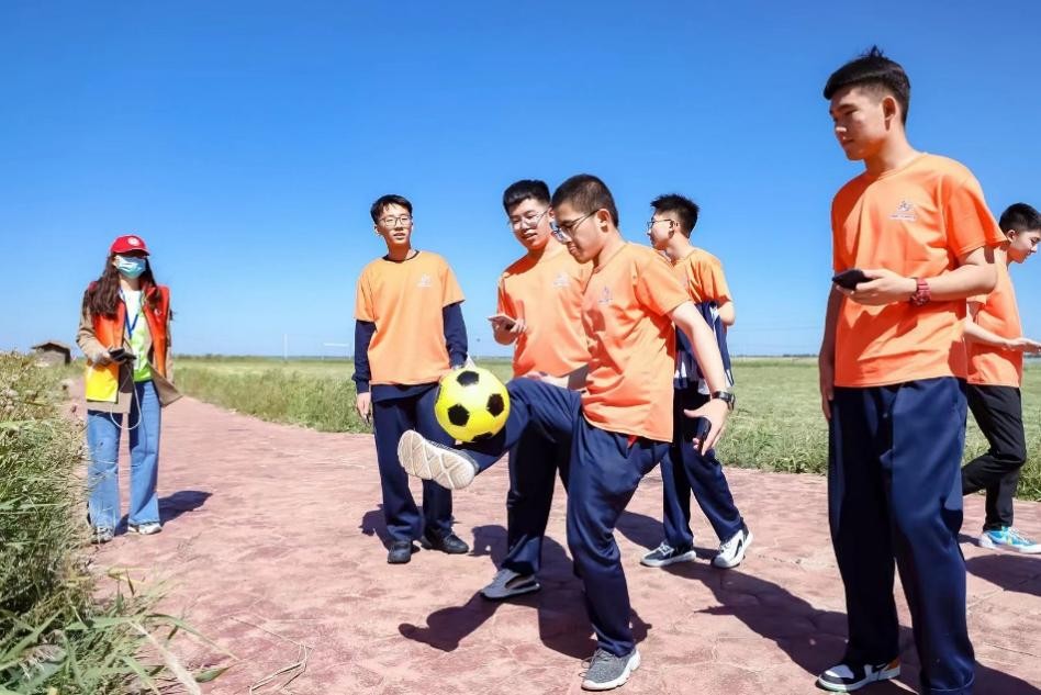 奥运冠军庞伟领跑“北斗杯”全国青少年体育大赛张北站成功举办