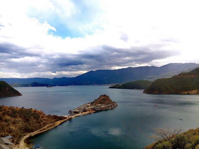 大理到丽江自驾游沿途有什么景点,丽江附近自驾免费景点