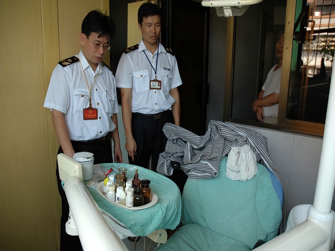 代孕法律是什么意思,代孕在中国属于违法行为吗