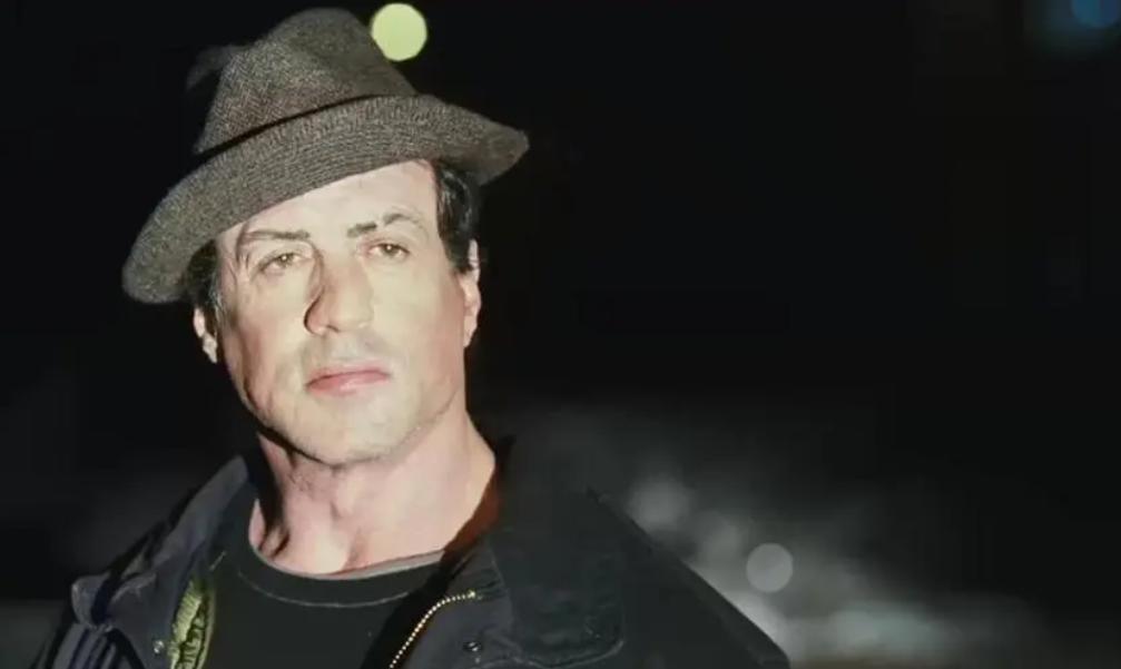 洛奇6永远的拳王完整版,洛奇史泰龙6比赛视频