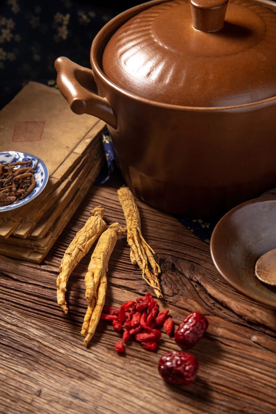 每食计划-人称“无火参”，舶来又火遍全国？传统西洋参炖肉酱