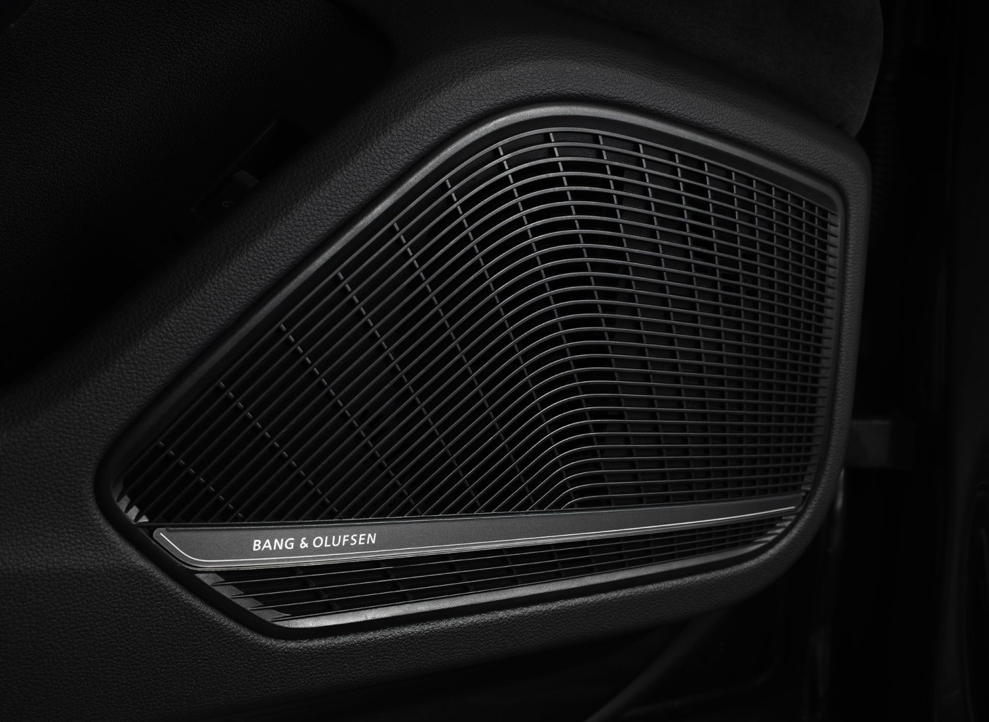 2022款奥迪A4L40TFSI时尚动感型,奥迪a4l40tfsi什么意思