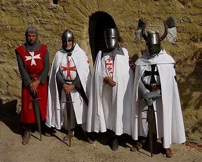 中世纪骑士的日常,中世纪骑士有哪些习惯