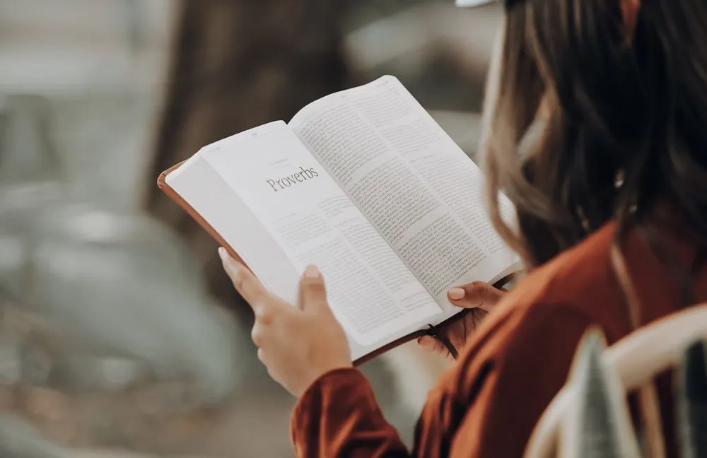 作为领导看到员工摸鱼的真实想法,员工上班摸鱼怎么办