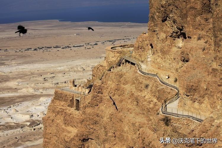 犹太人对异族的态度,犹太人在中世纪的生存方式