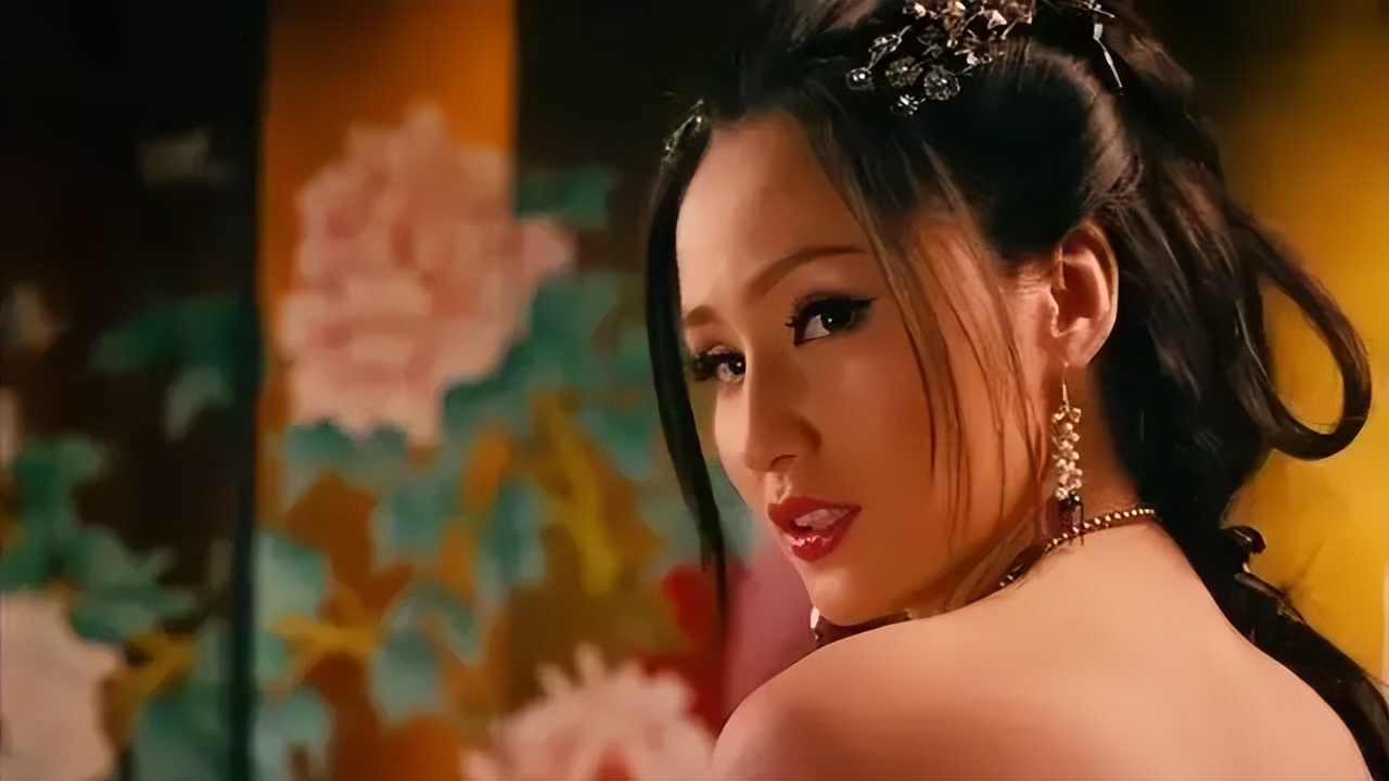 《*瓶金**梅》：*欲情**描写中的人性反思和社会批判