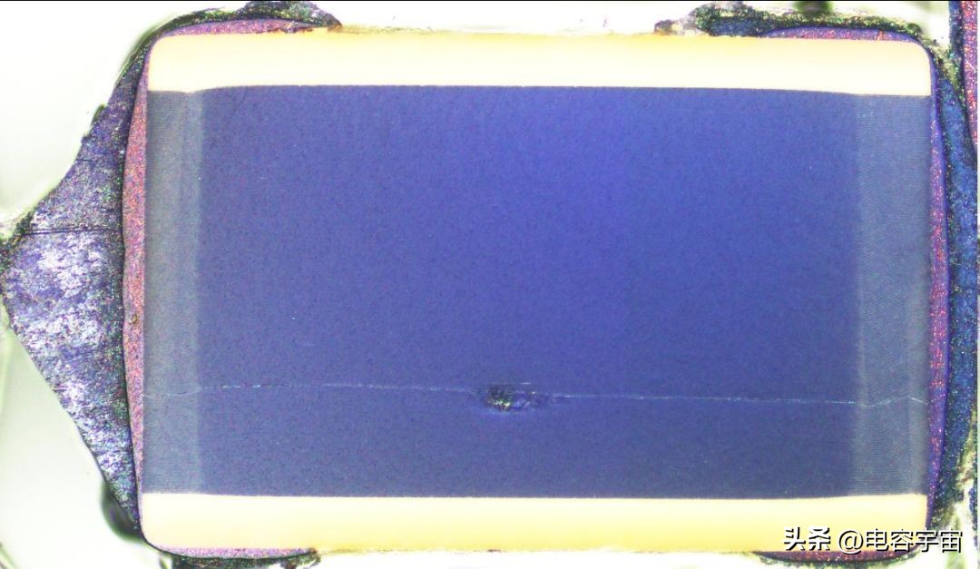 电容漏电击穿是贴片造成吗,贴片电容底部与焊盘漏电