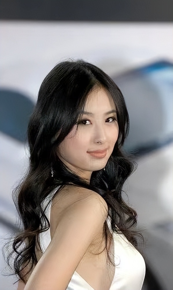 骞垮窞杞﹀睍杞︽ā缈熷噷闆嗛敠,涓浗绗竴杞︽ā缈熷噷澶嶅嚭