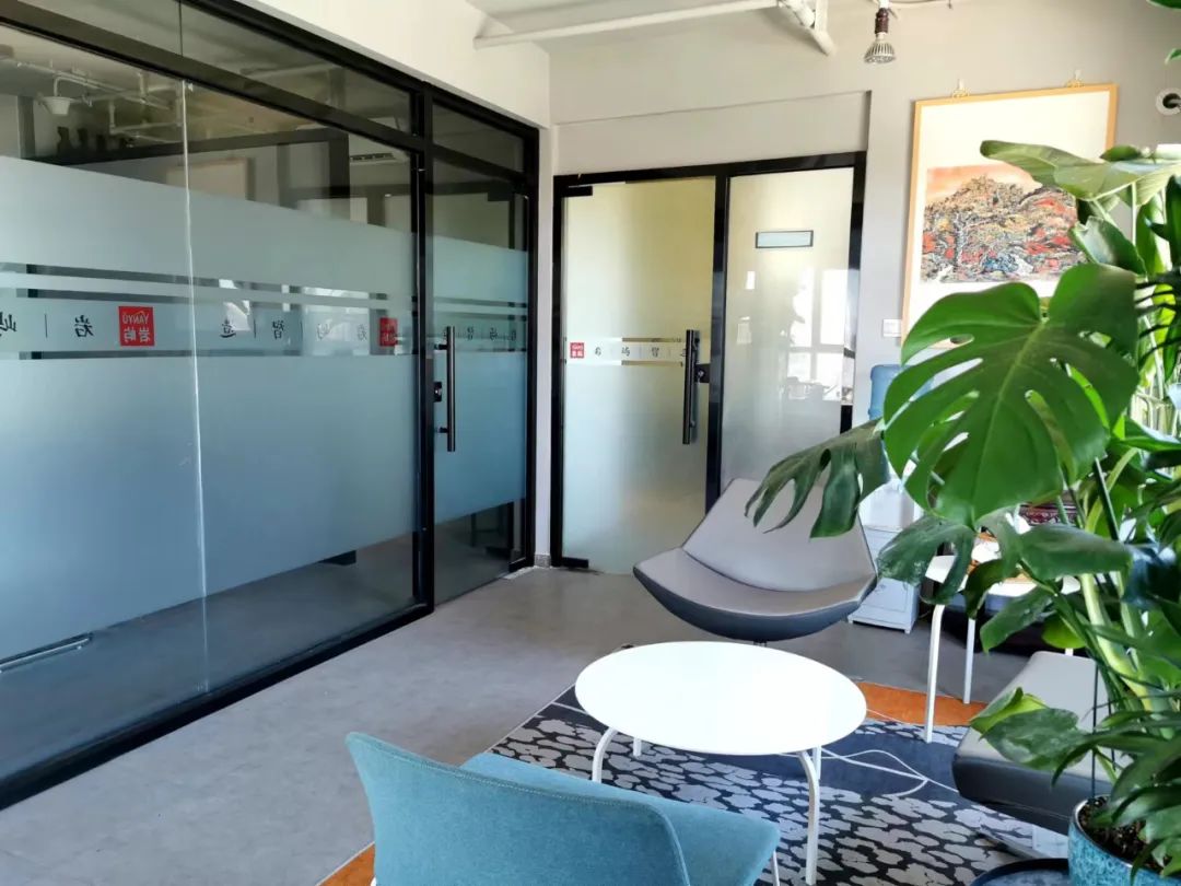 线*体下**验式线上购物式的未来商业